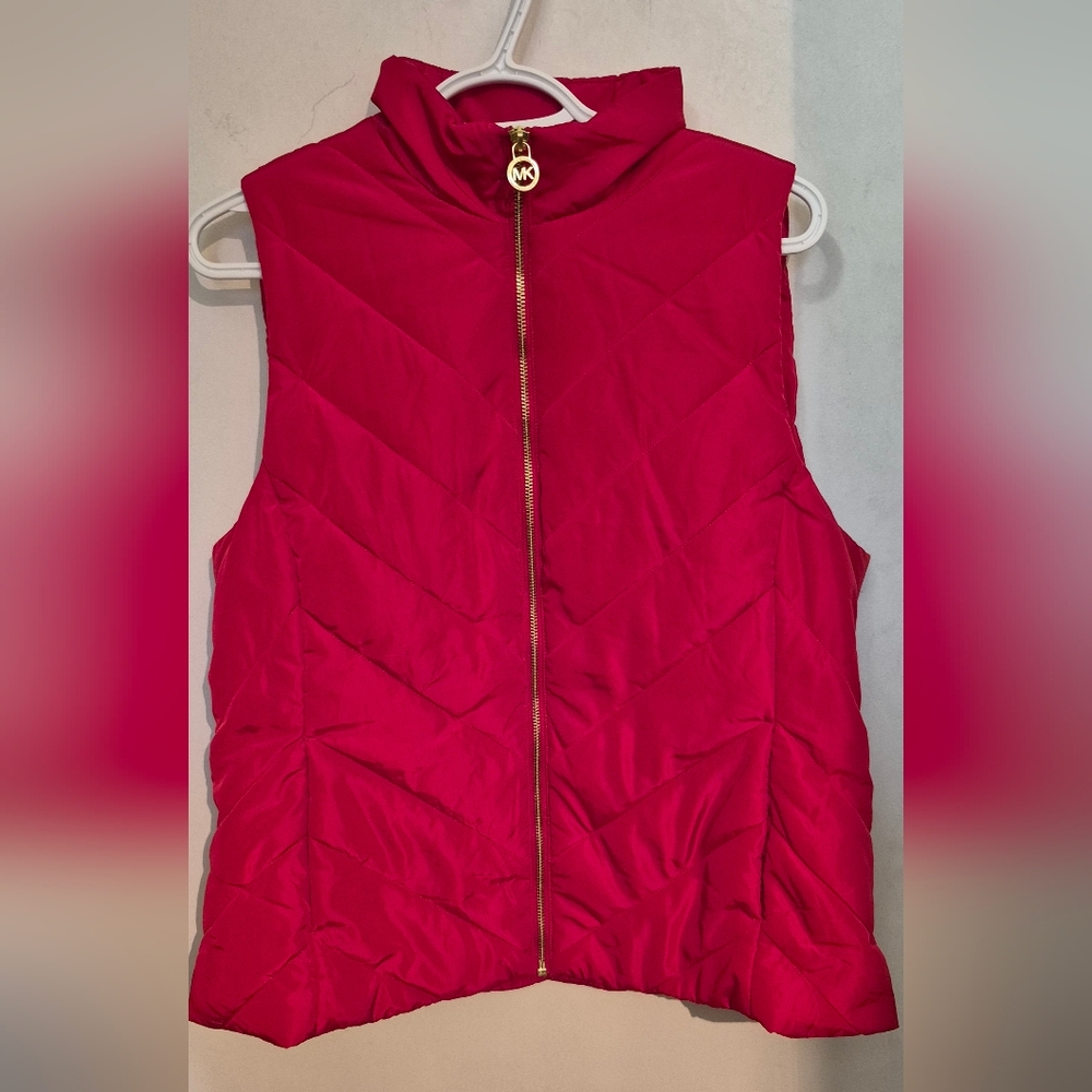 Michael Kors Red Quilted Puffer  Vest Sz.L